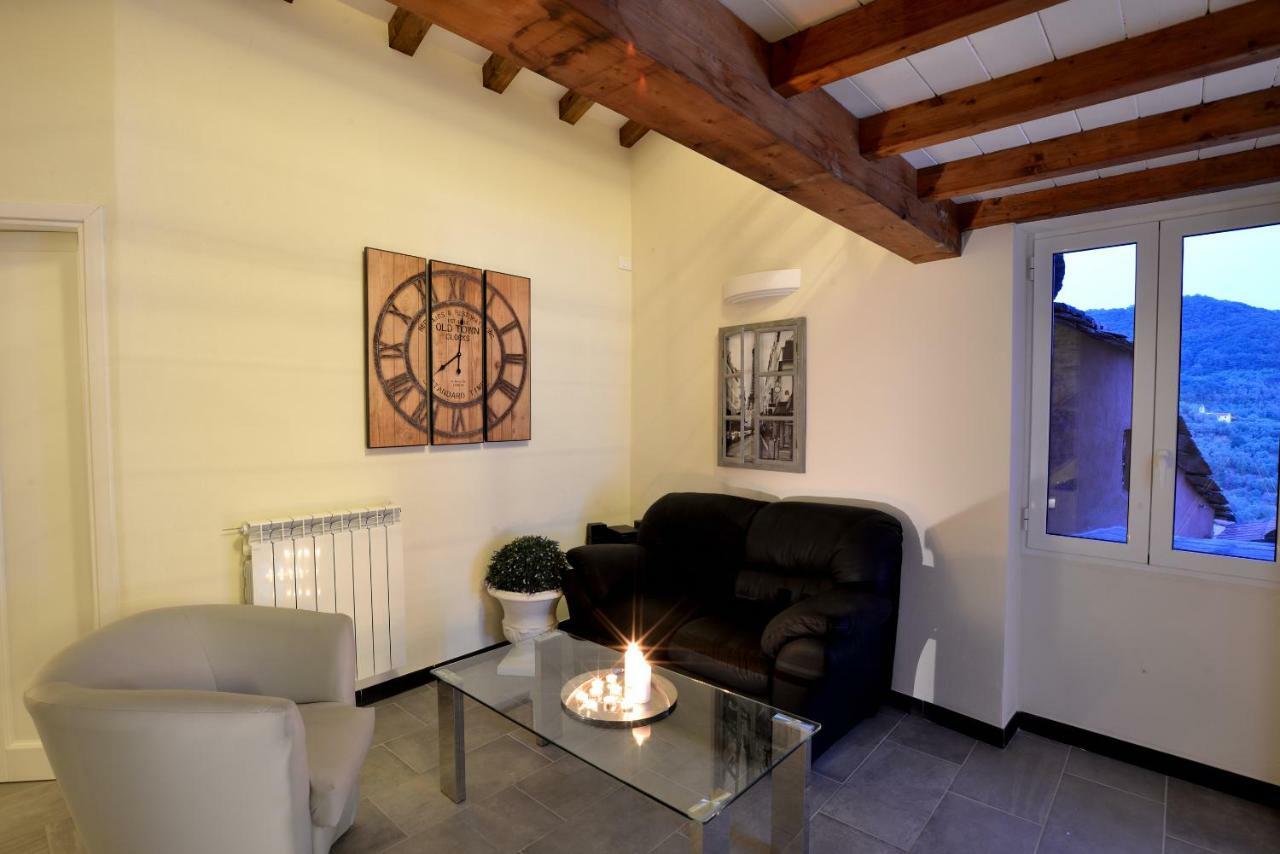 Vasia Chalet In Liguriaヴィラ エクステリア 写真