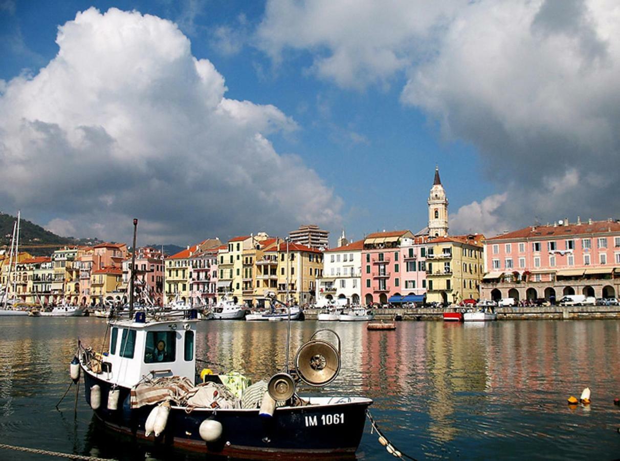 Vasia Chalet In Liguriaヴィラ エクステリア 写真