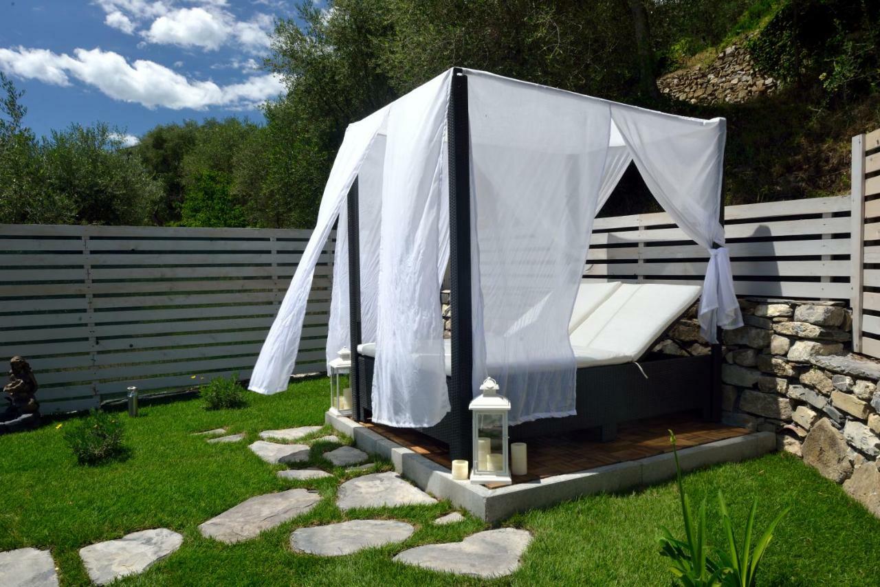 Vasia Chalet In Liguriaヴィラ エクステリア 写真